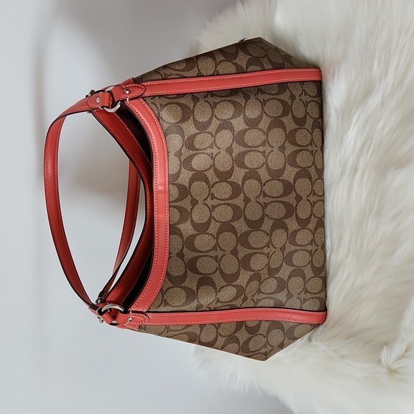 Coach Signature Kristy Shoulder Bag Coated Canvas - Picture 3 of 16